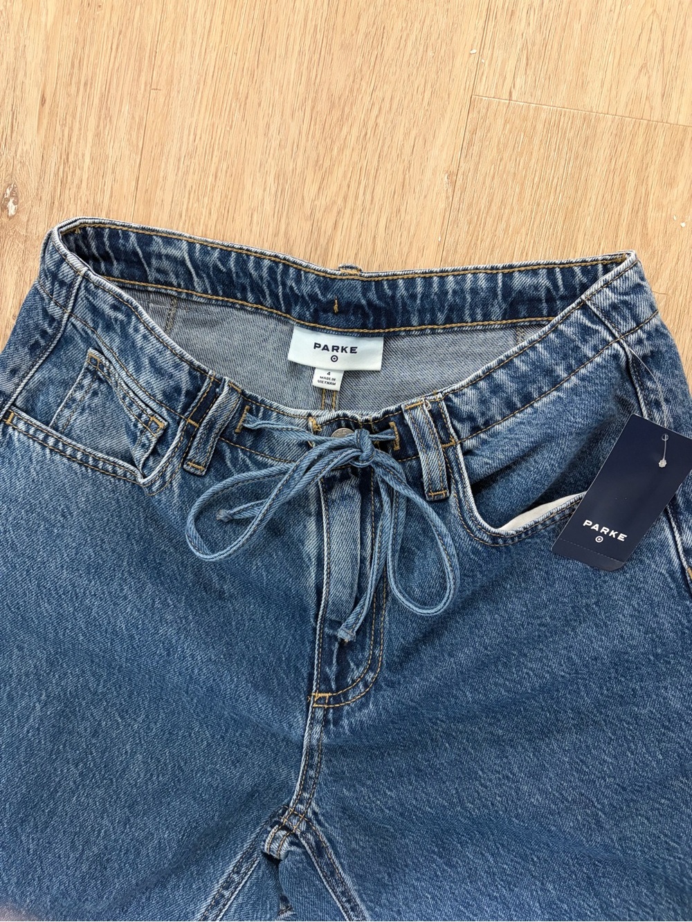 NWT Parke x Target medium wash baggy jeans size 4 - Picture 7 of 7